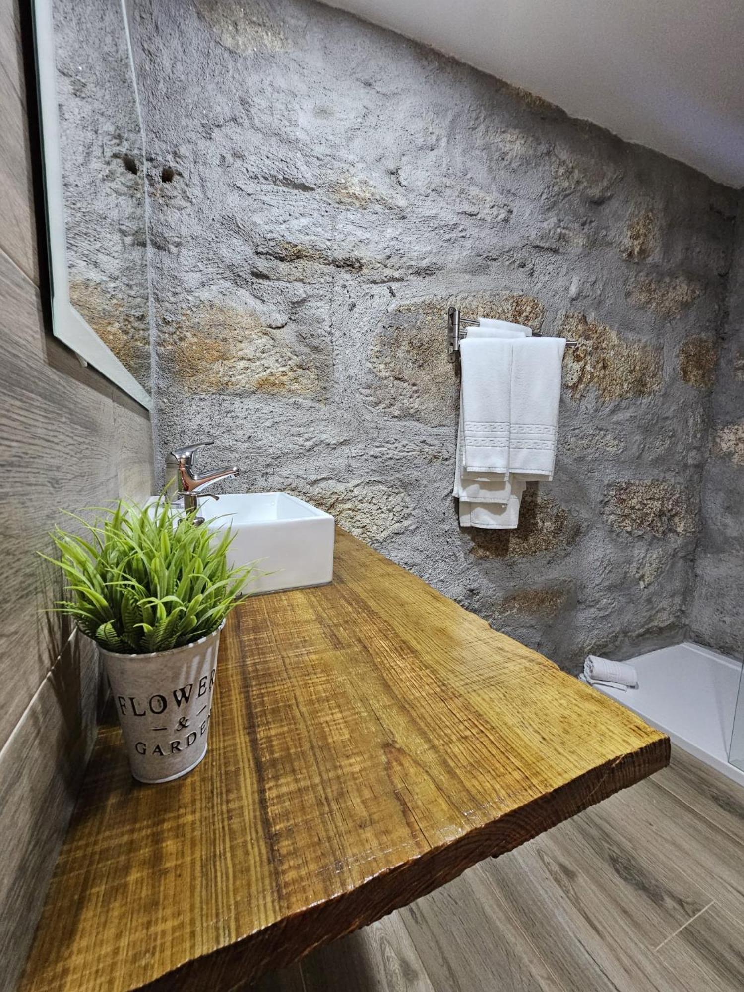 Quinta Vilar De Lobos Villa อาร์กอสเดวัลเดเวซ ภายนอก รูปภาพ